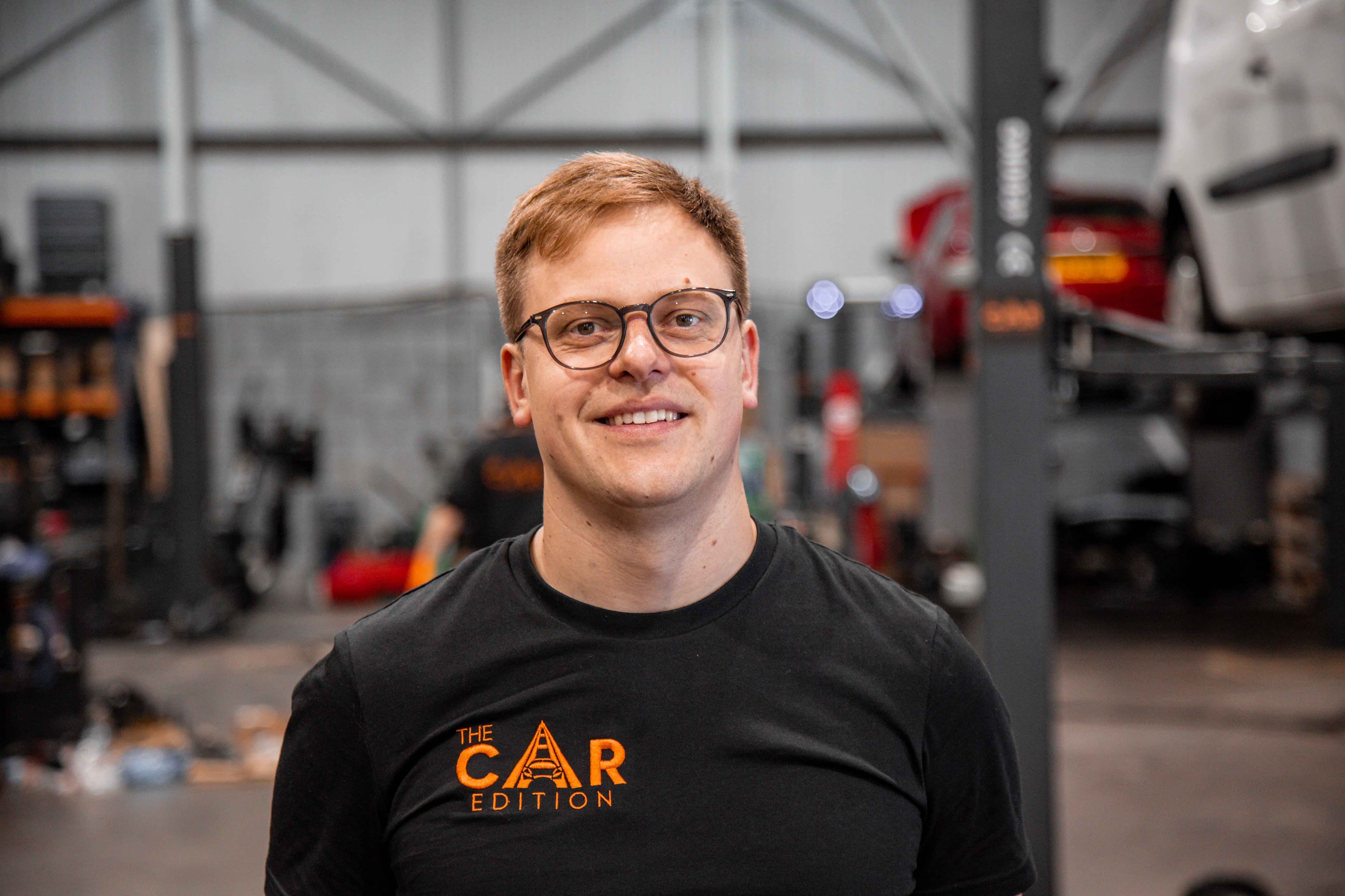 Dom - Director